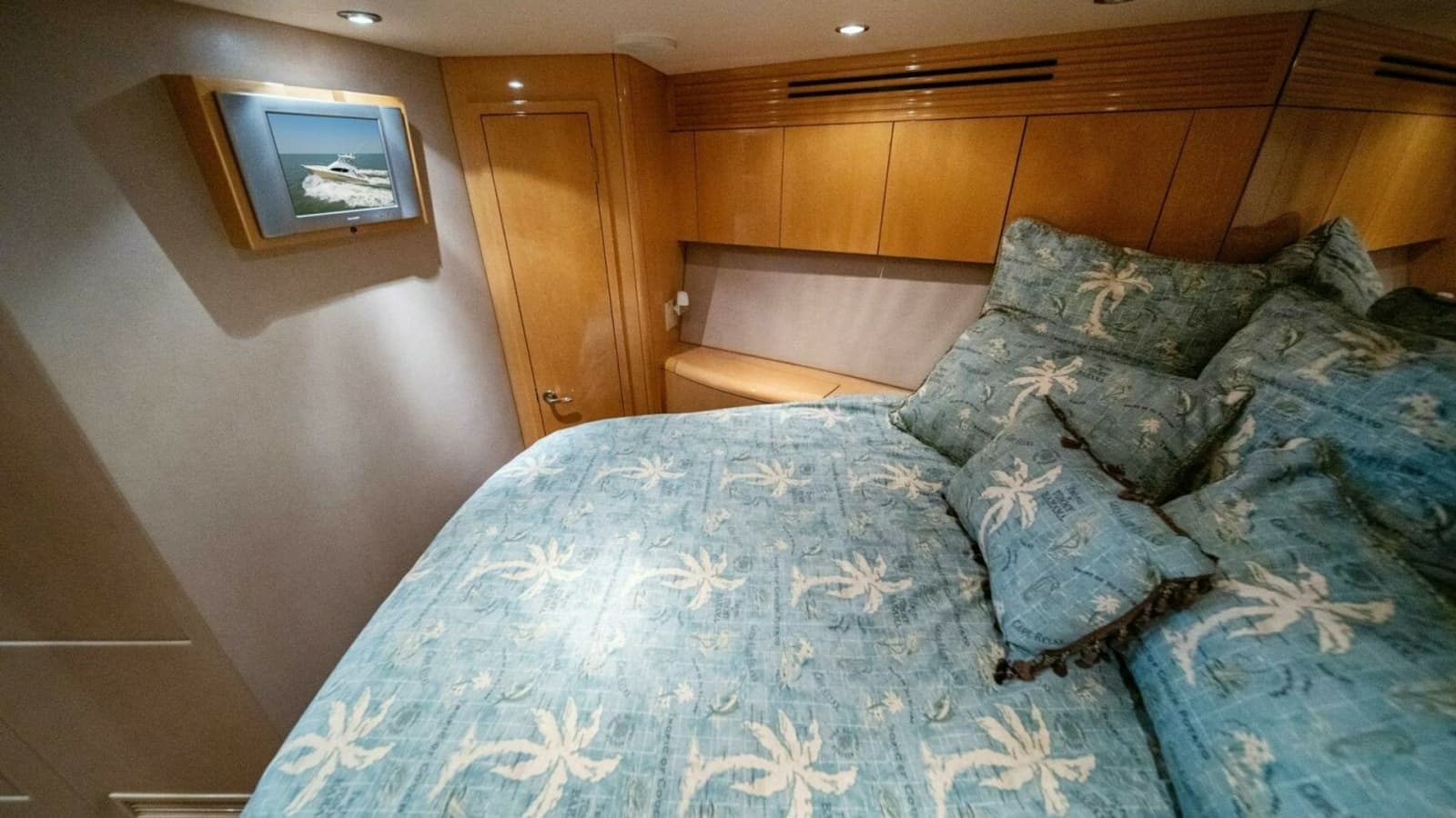 2003 Hatteras 54 Convertible - Big Boyd