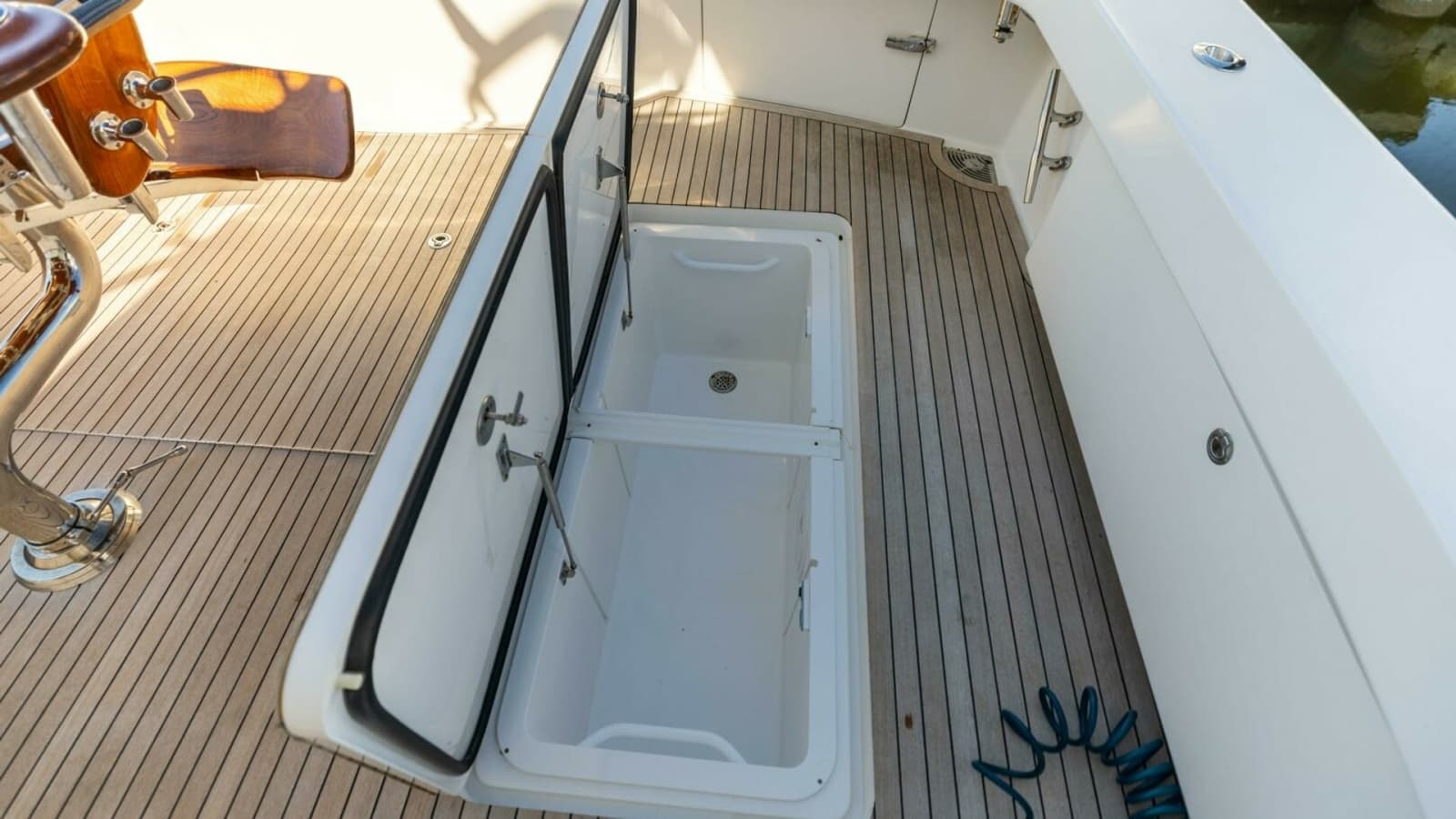 2013 Viking 76 Convertible- REEL FIRE- Cockpit Storage
