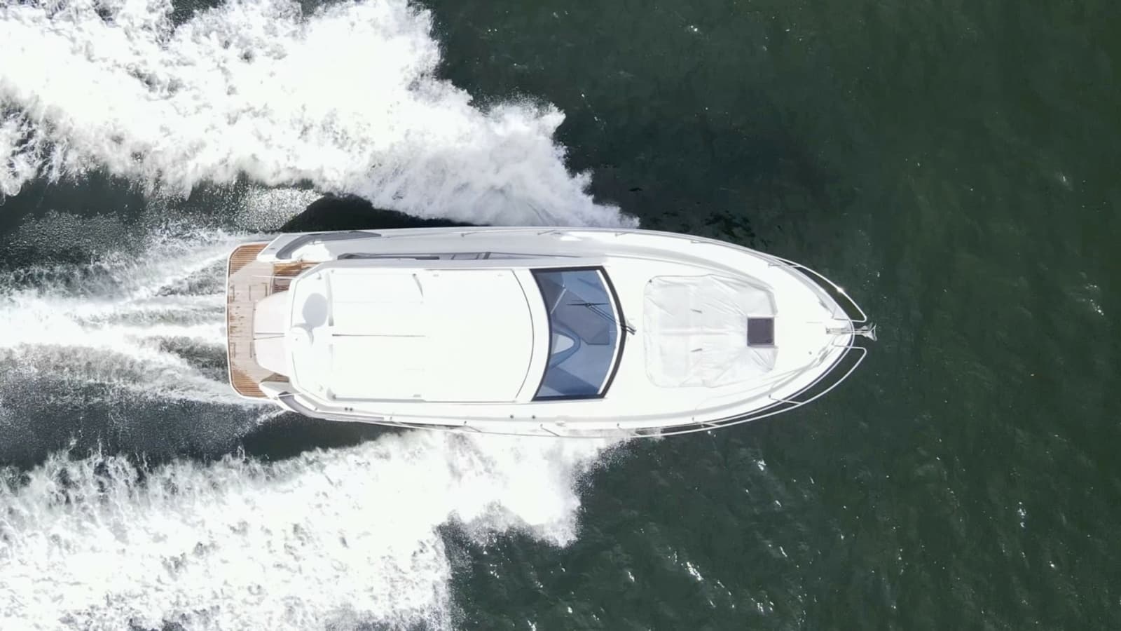 2022 Beneteau 41 Grand Turismo War Downs Eagle Running Shot (13)