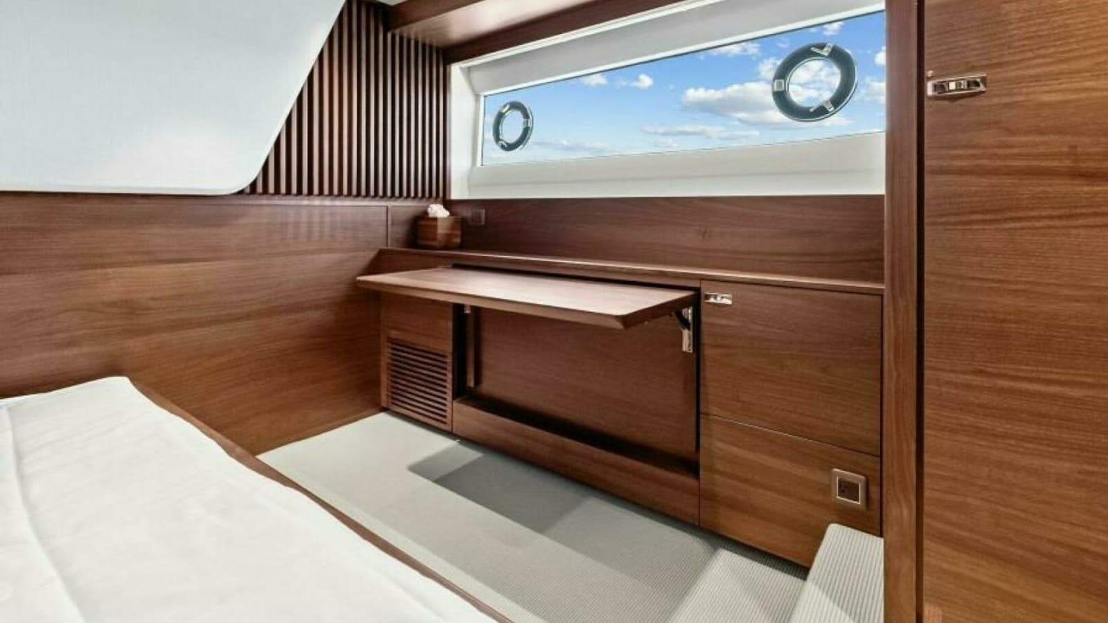 2024 Princess Y72 Motor Yacht