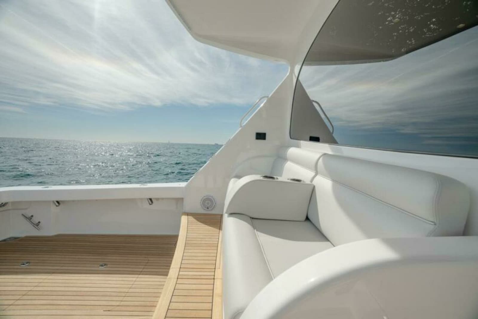 Viking 54 Convertible - Mezzanine