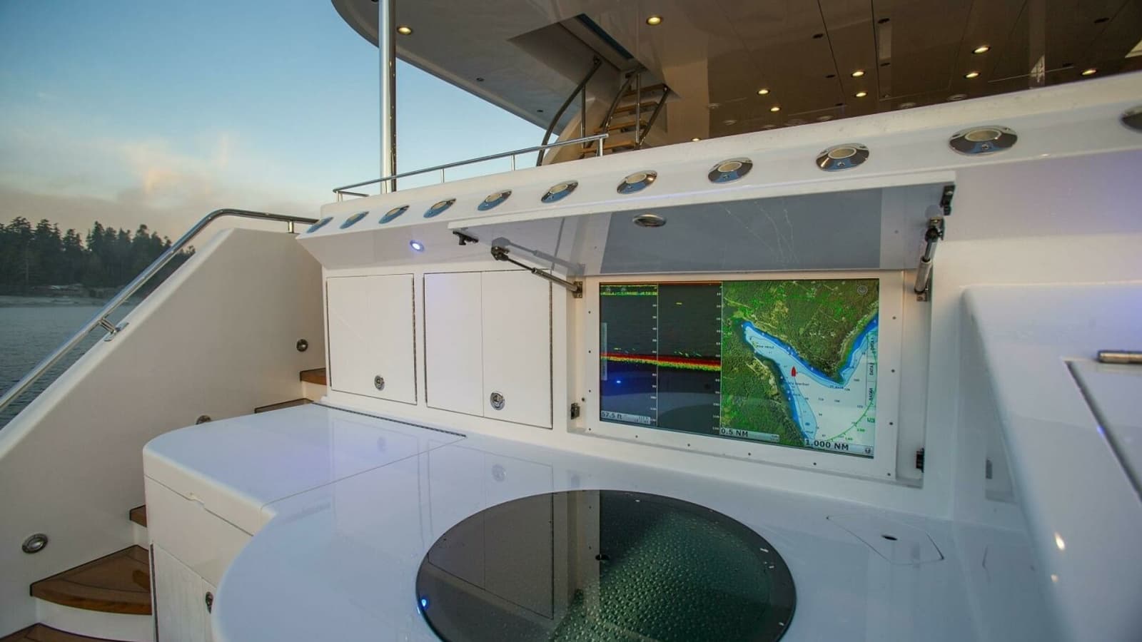 2019 Nordlund 115 Expedition Yachtfisher "Cazador" - Fishing Station with Navigation Display