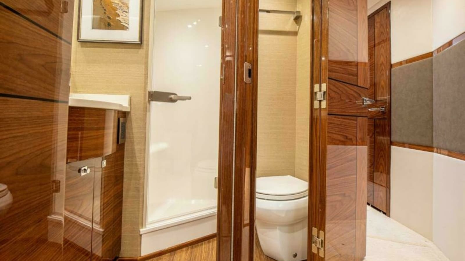 Luxurious Ensuite Bathroom View