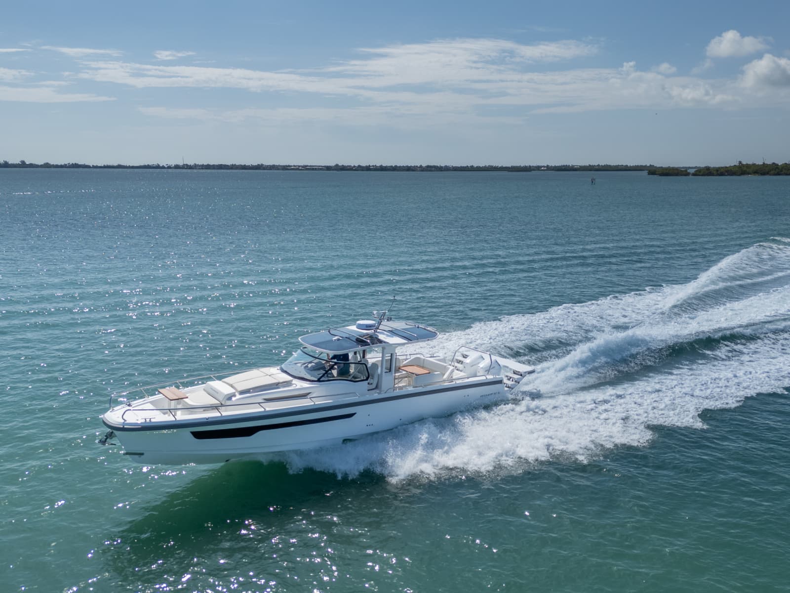 2027 Nimbus Sport Tender 42