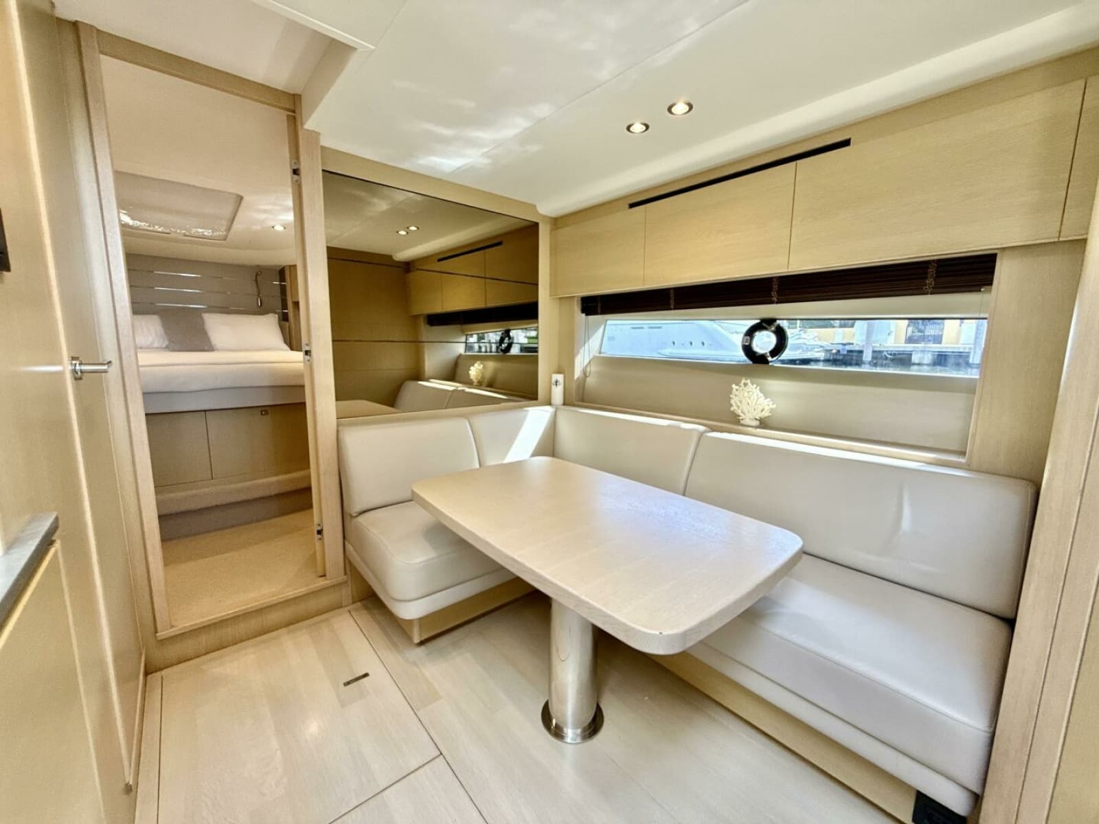 Princess 58 - IL CAPO - Dinette