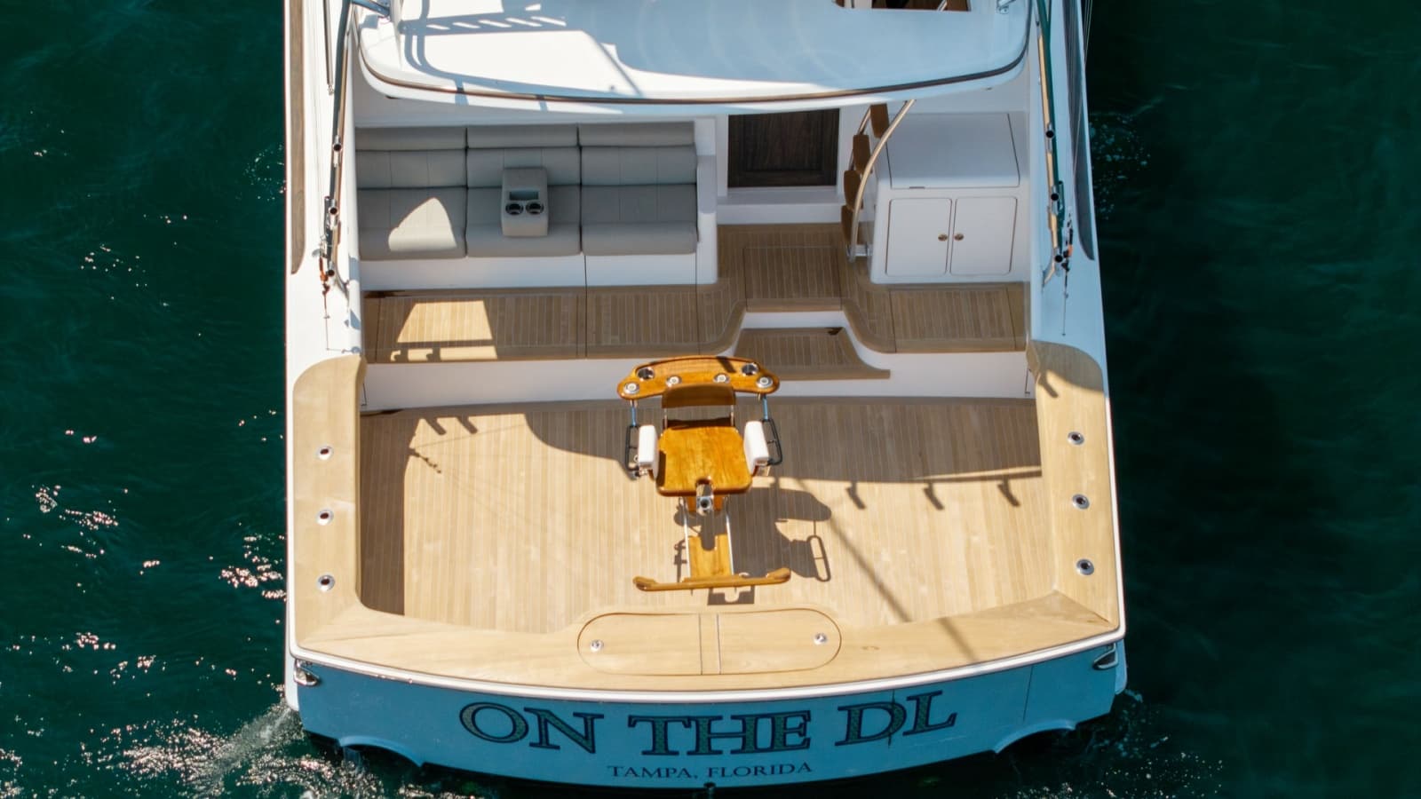 2021 65 Hatteras GT On the DL Cockpit (8)