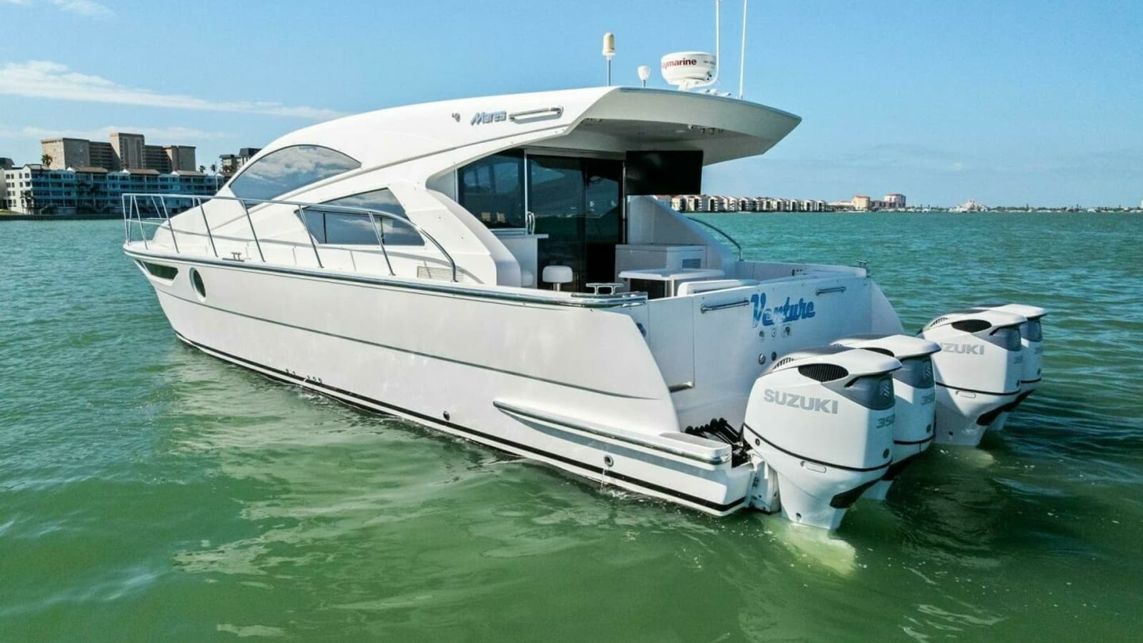 2018 Outboard Express Catamaran 47