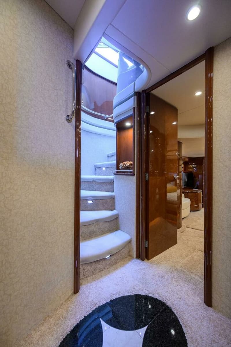 2005 Marquis 65 Motor Yacht