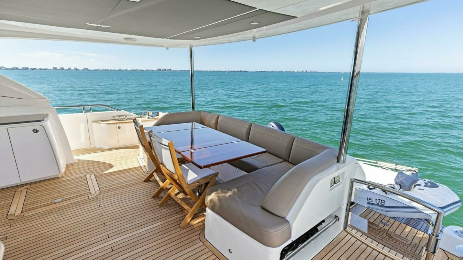 2018 Princess Y75 Motor Yacht