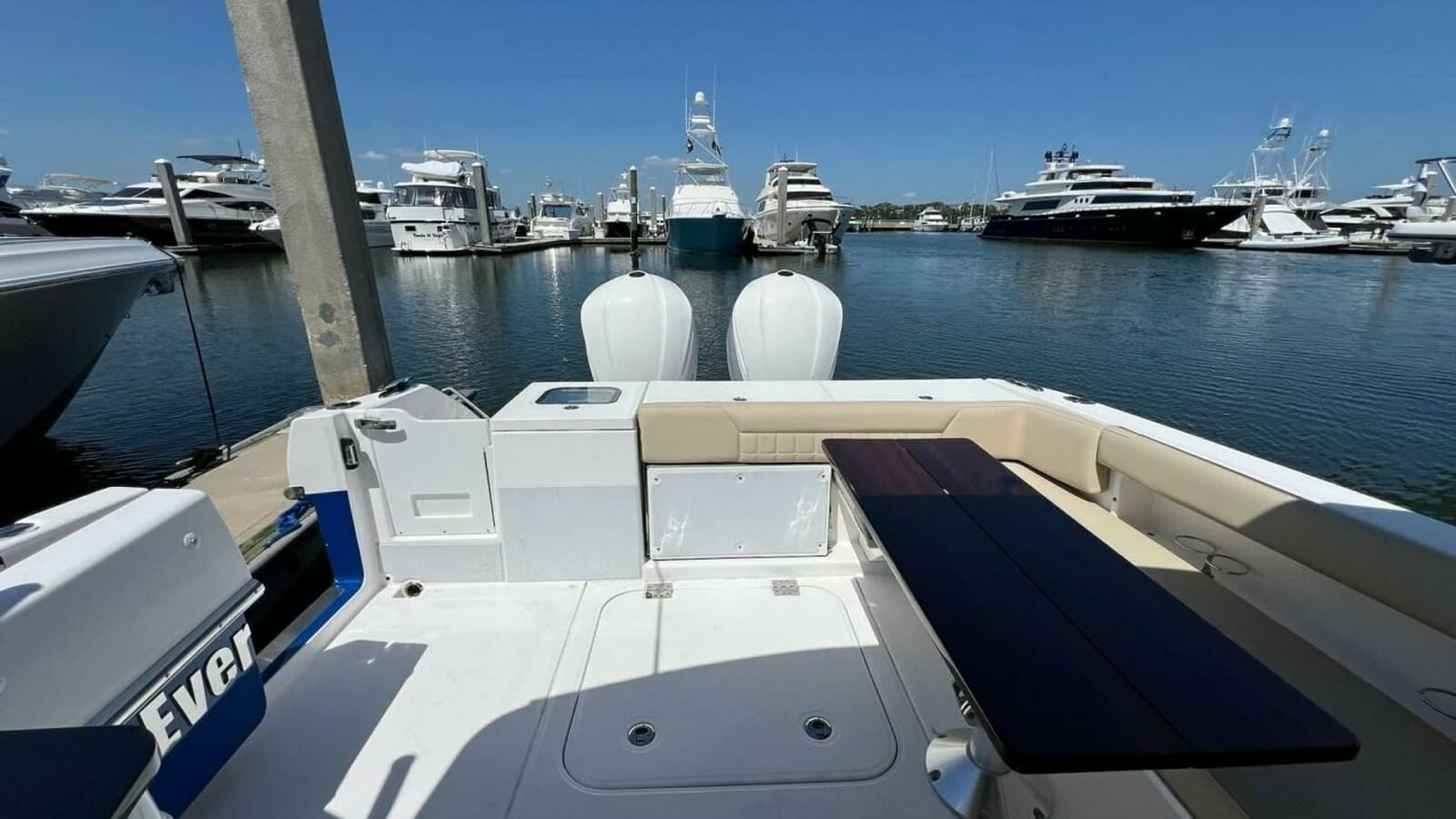 2019 Everglades 340 Dual Console- Cockpit