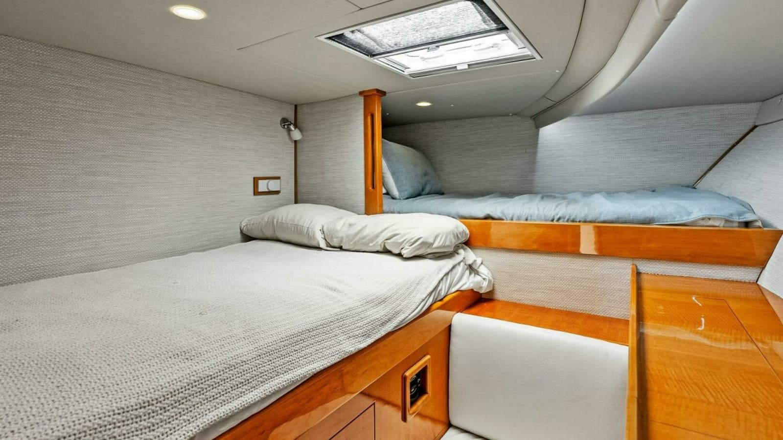 2020 Calcutta 480 Catamaran