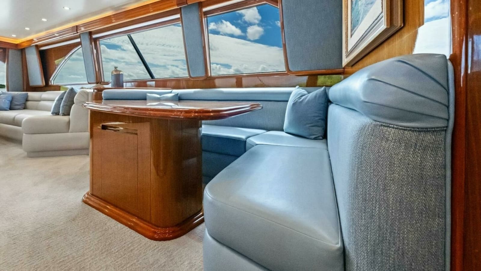 2012 82 Viking Convertible - Lady Di