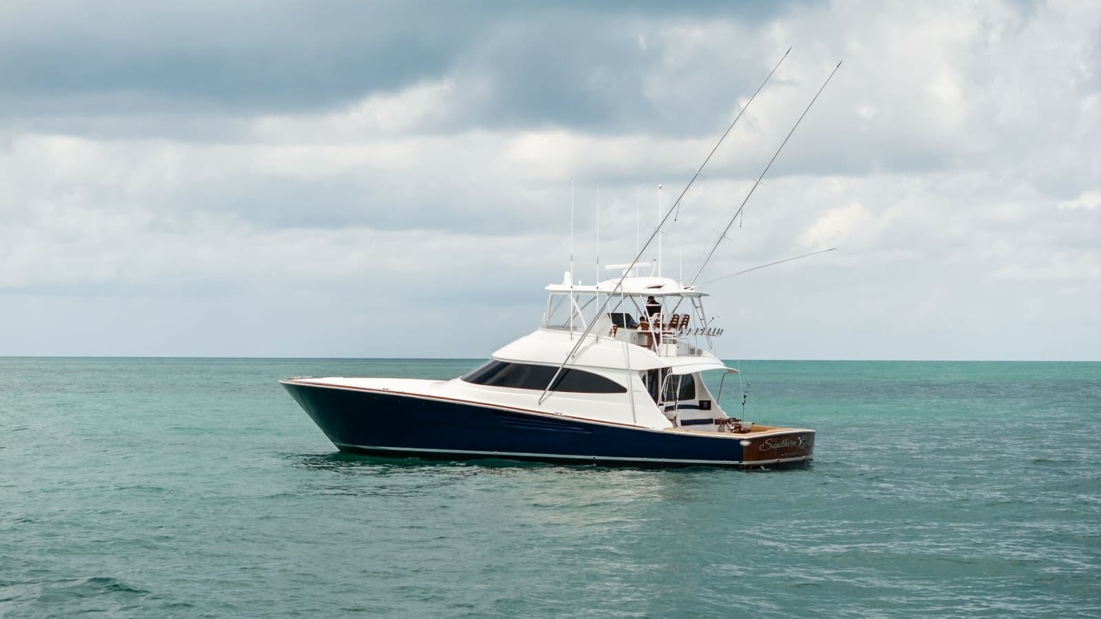 Side Profile of Viking 64 Convertible