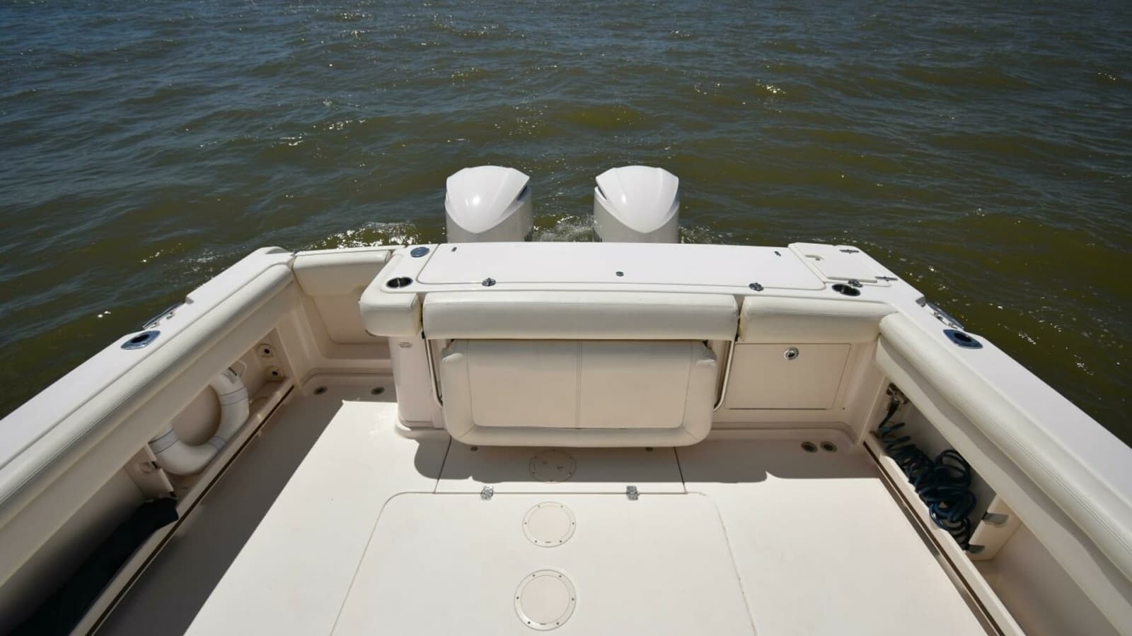 2016 Grady-White 330 Express