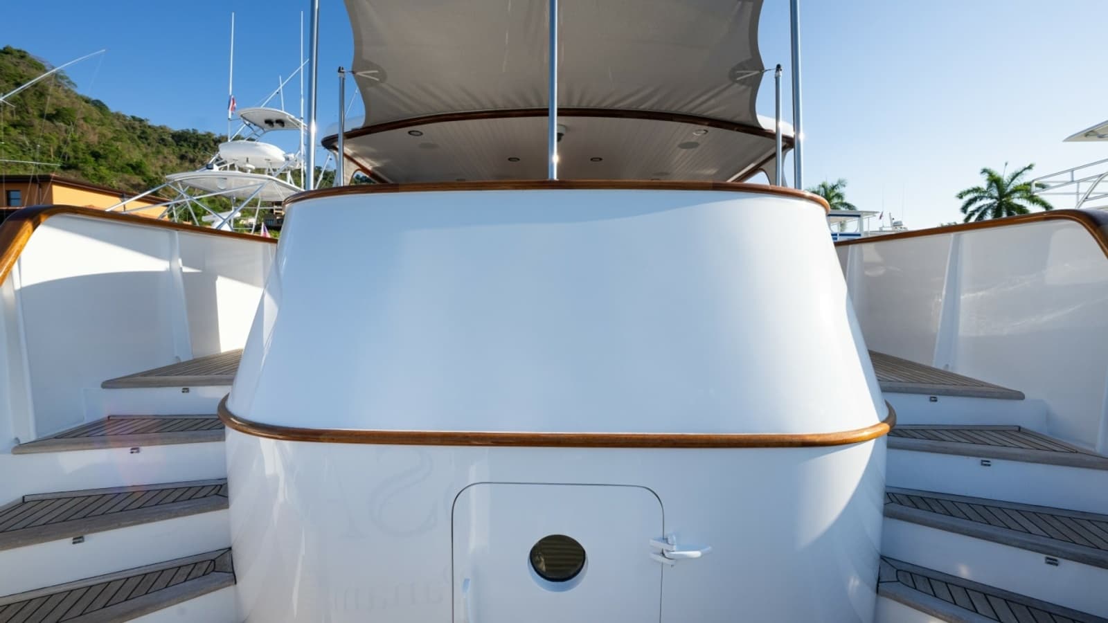 1971 Feadship 101 Stairs to Cockpit