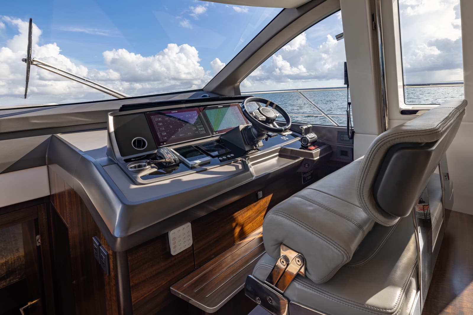 2022 Sunseeker Manhattan 68