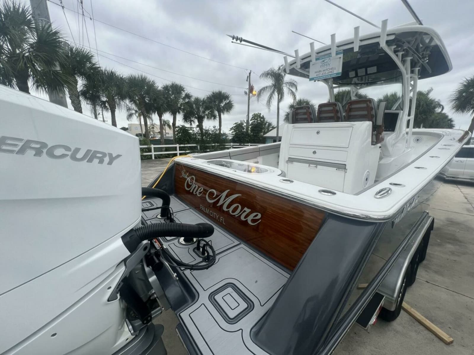 Valhalla 33 JUST ONE MORE - Exterior