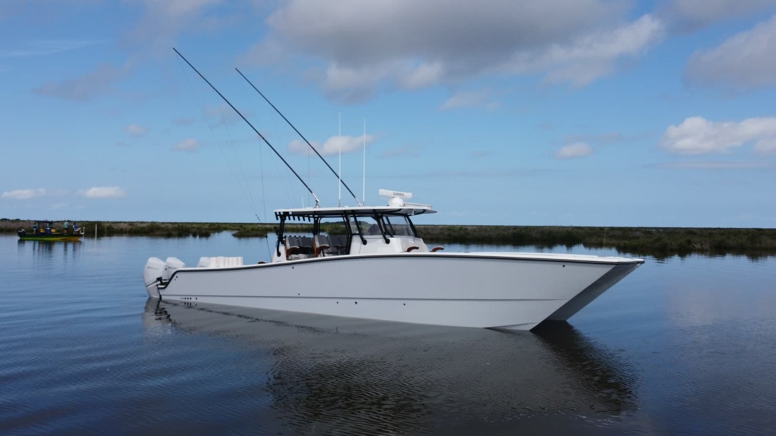 Port Side View of Freeman 42 LR