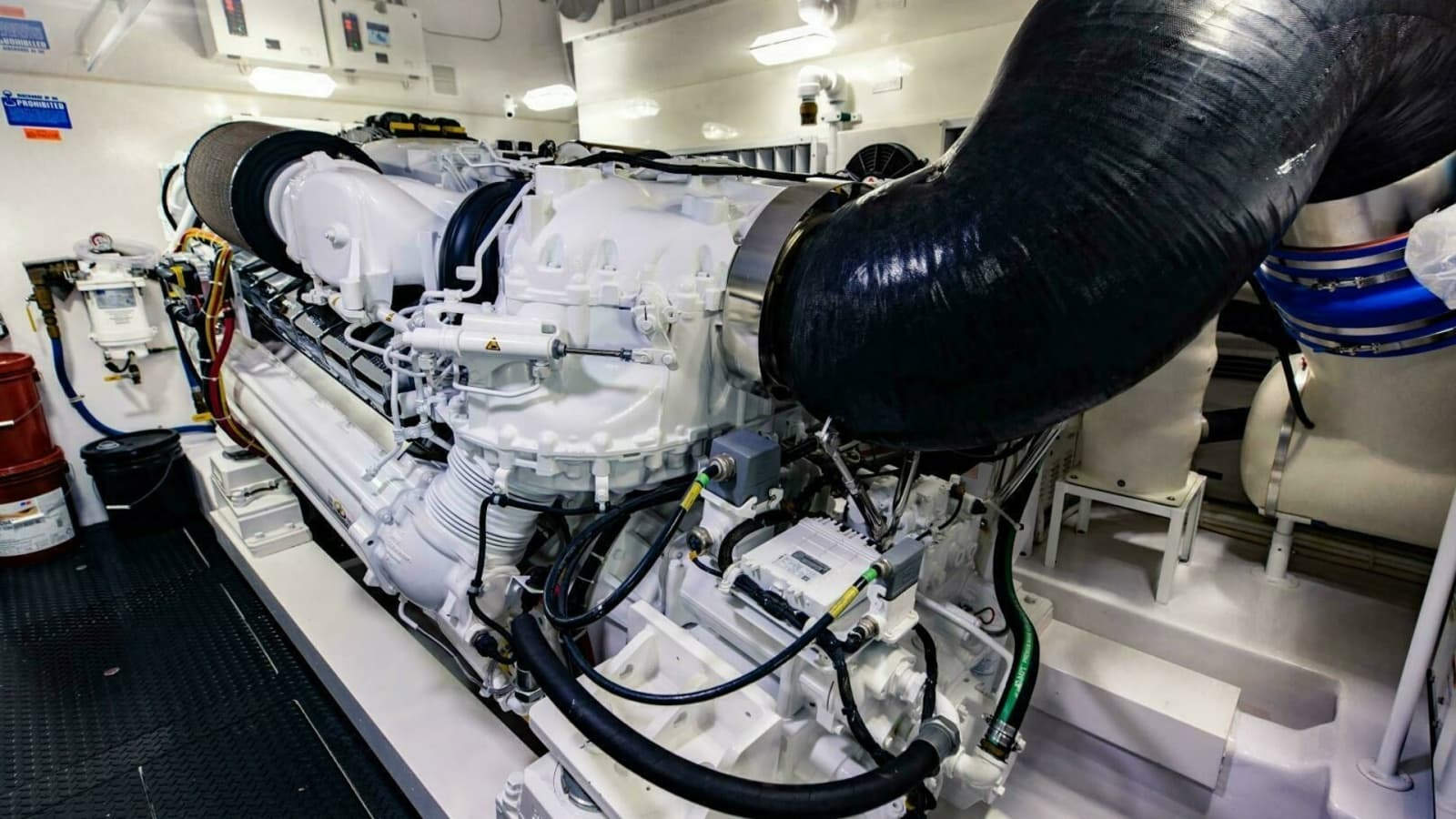 2020 Viking 72 Enclosed Bridge