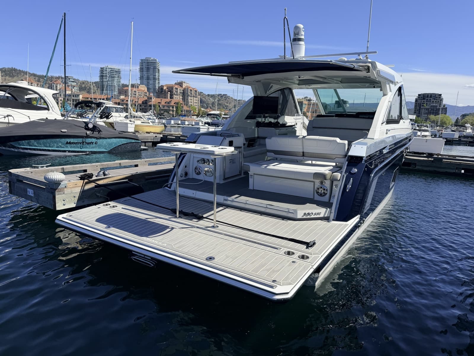 2020 Formula 380 Super Sport Crossover I/O