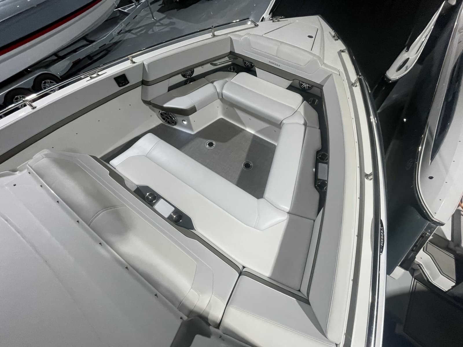 2020 Formula 380 Super Sport Crossover I/O 38