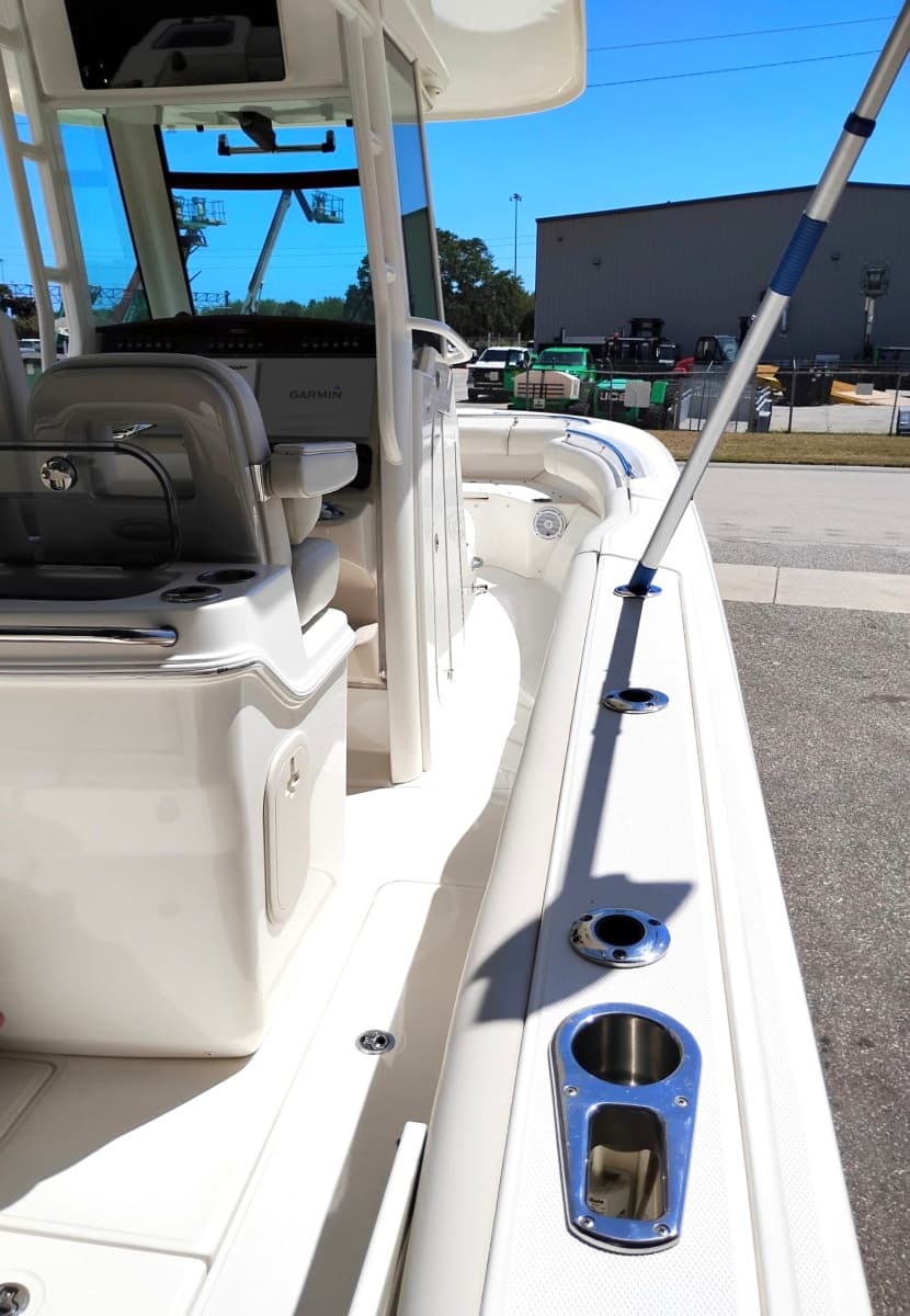 2018 Boston Whaler 280 Outrage