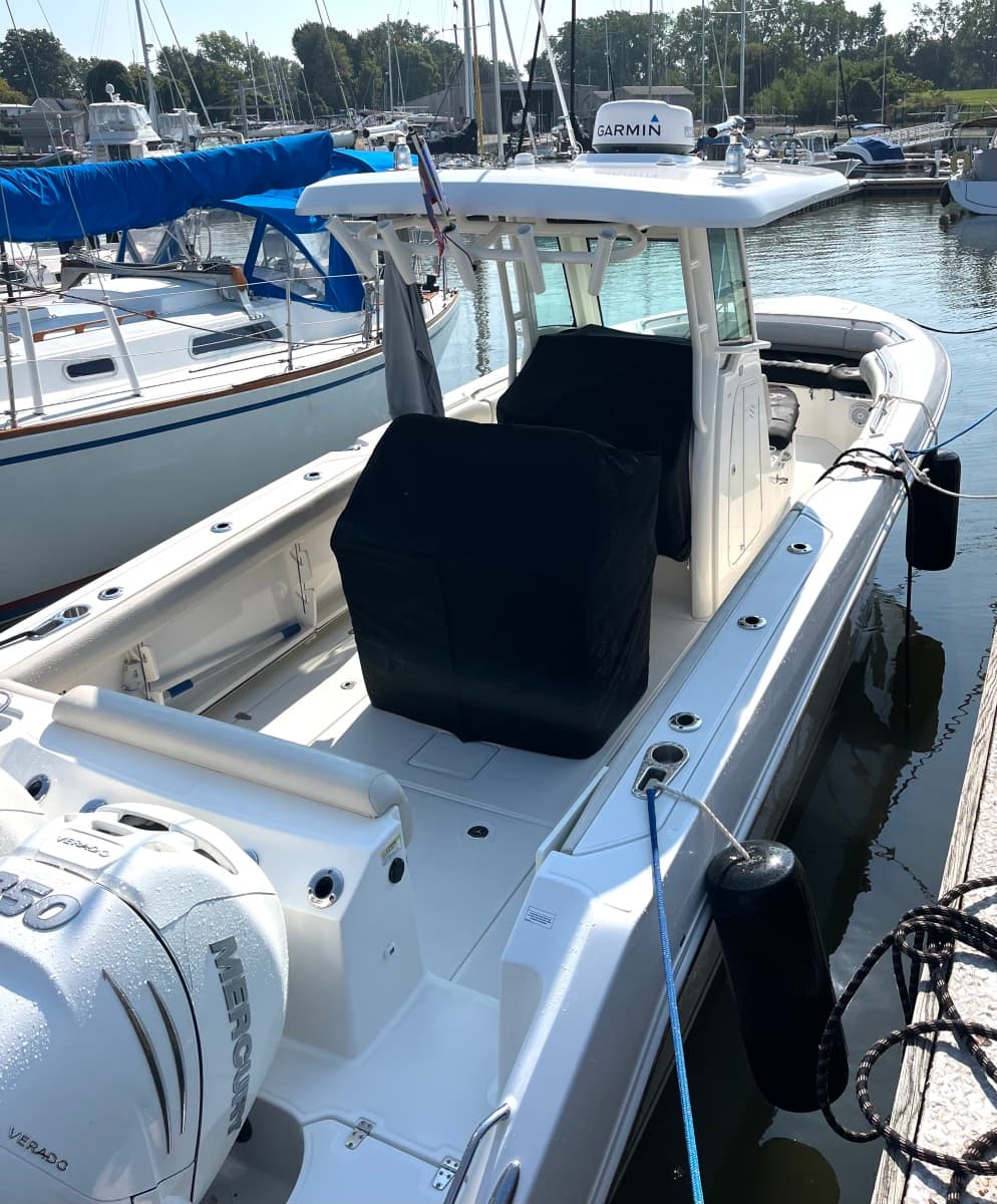 2018 Boston Whaler 280 Outrage