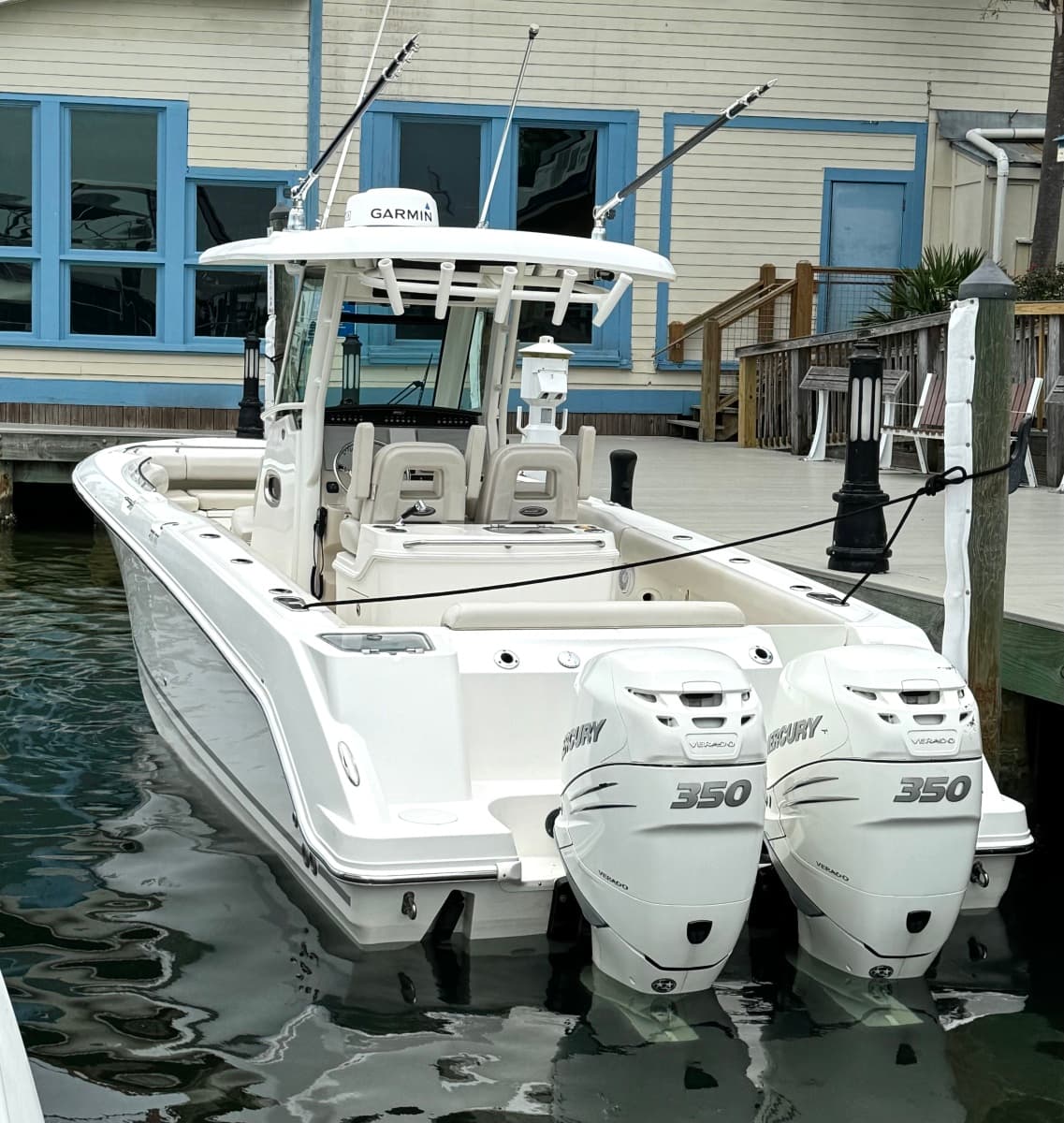 2018 Boston Whaler 280 Outrage