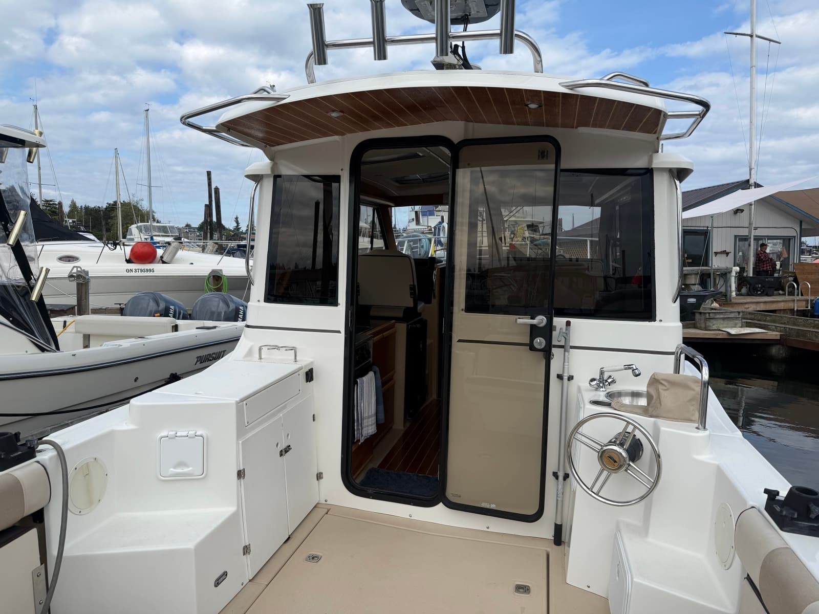 2015 Cutwater C-28 28