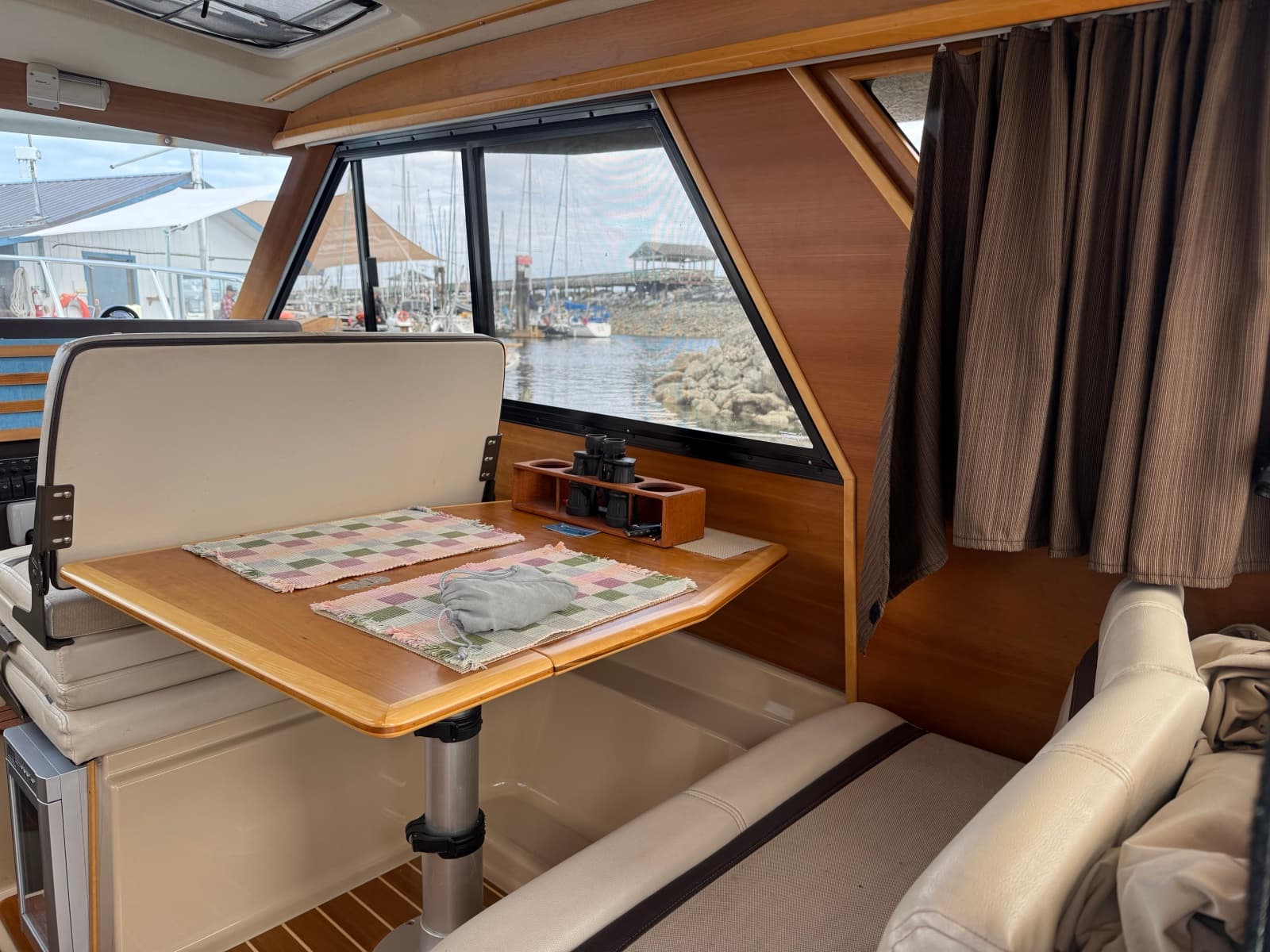 2015 Cutwater C-28 28
