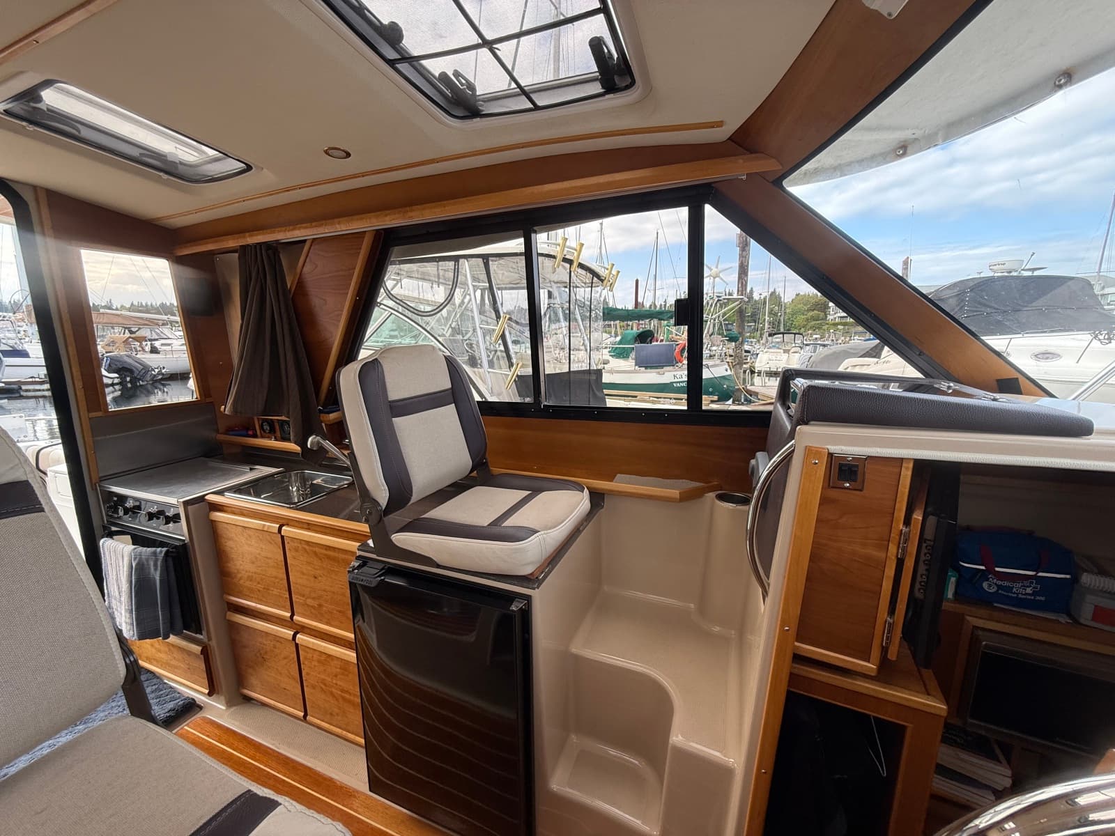 2015 Cutwater C-28 28