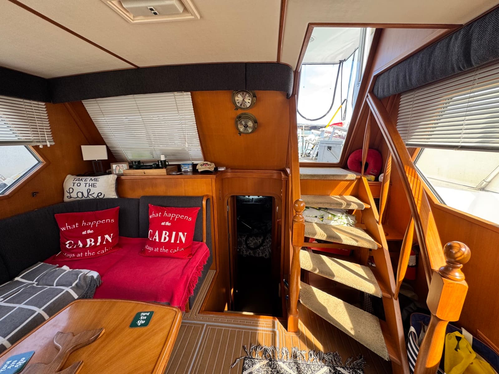 1989 Hi-Star 44 Trawler 44