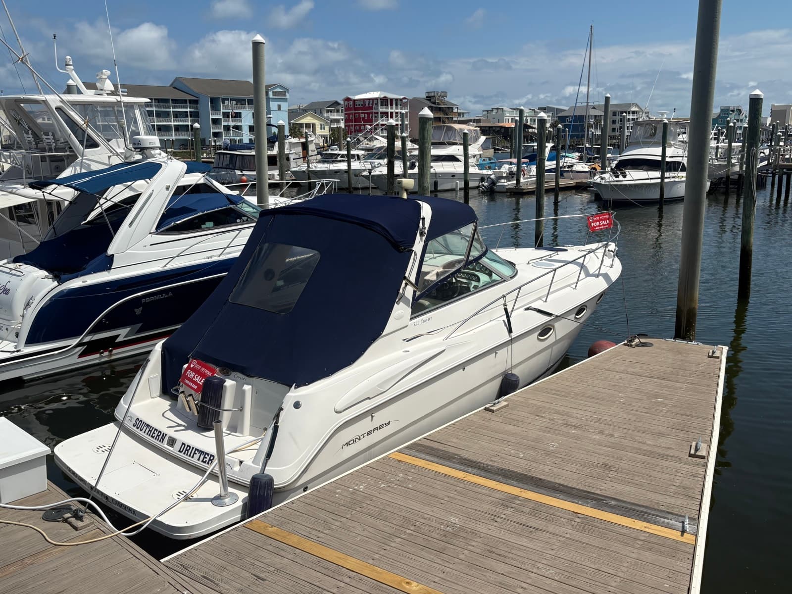 2000 Monterey 322 Cruiser