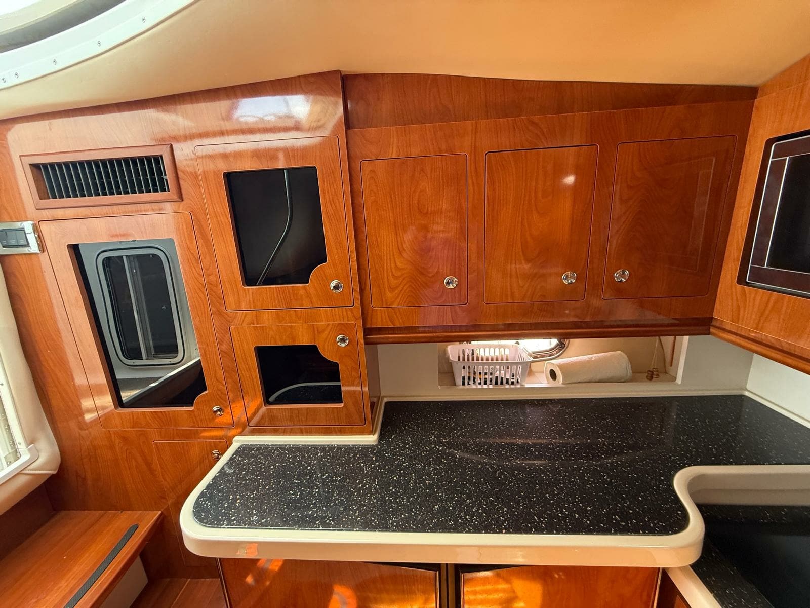 2007 Four Winns 378 37