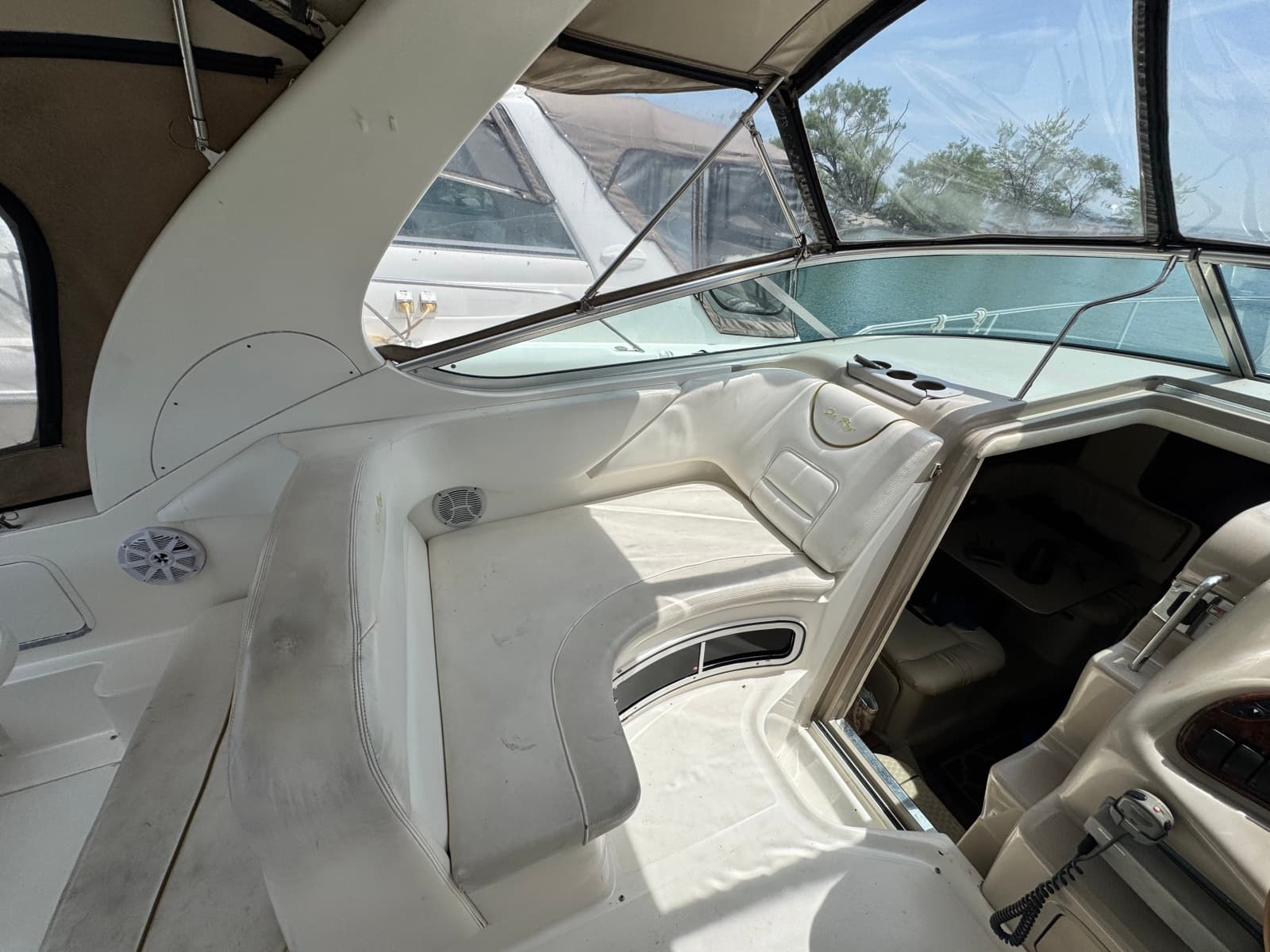 2001 Sea Ray 280 Sundancer 28