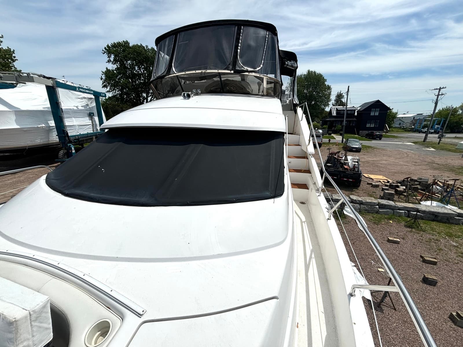 1999 Silverton 453 Motor Yacht