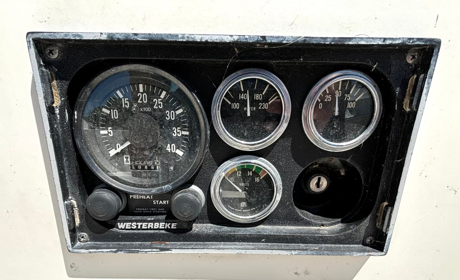 1985 Nonsuch 30 Ultra 30