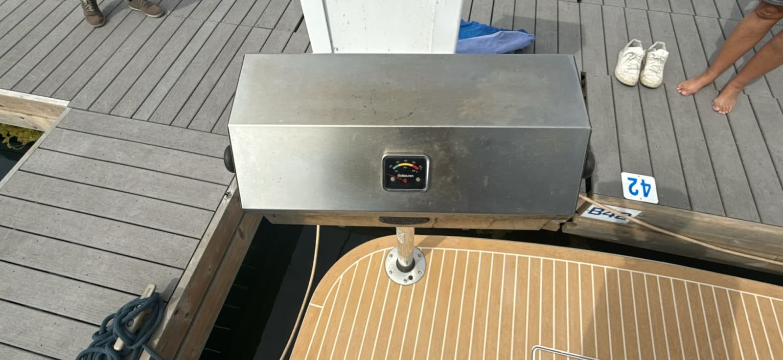 2005 Four Winns 378 Vista