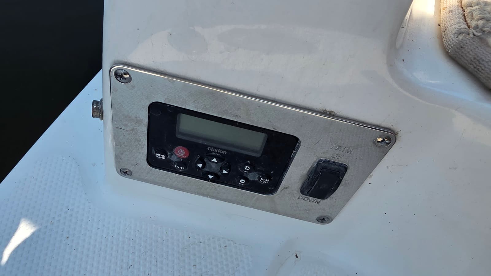 2011 Chaparral 270 Signature