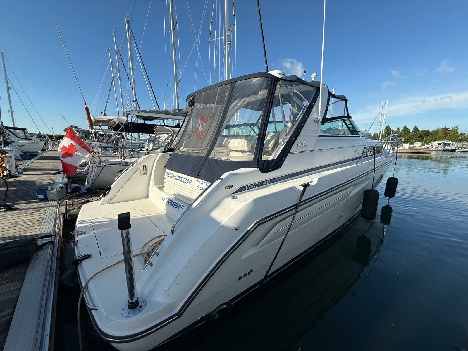 1998 Bayliner 4085 Avanti