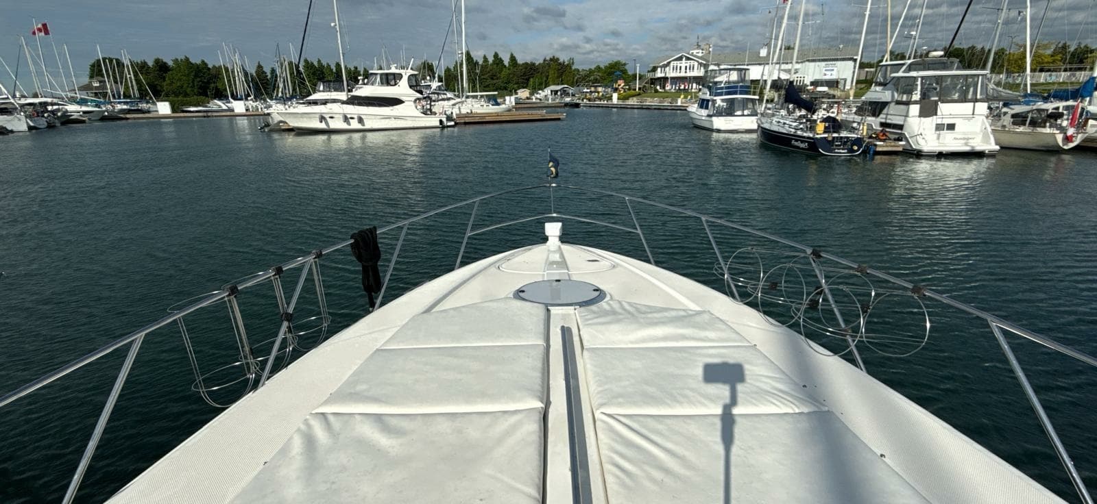1998 Bayliner  4085 Avanti