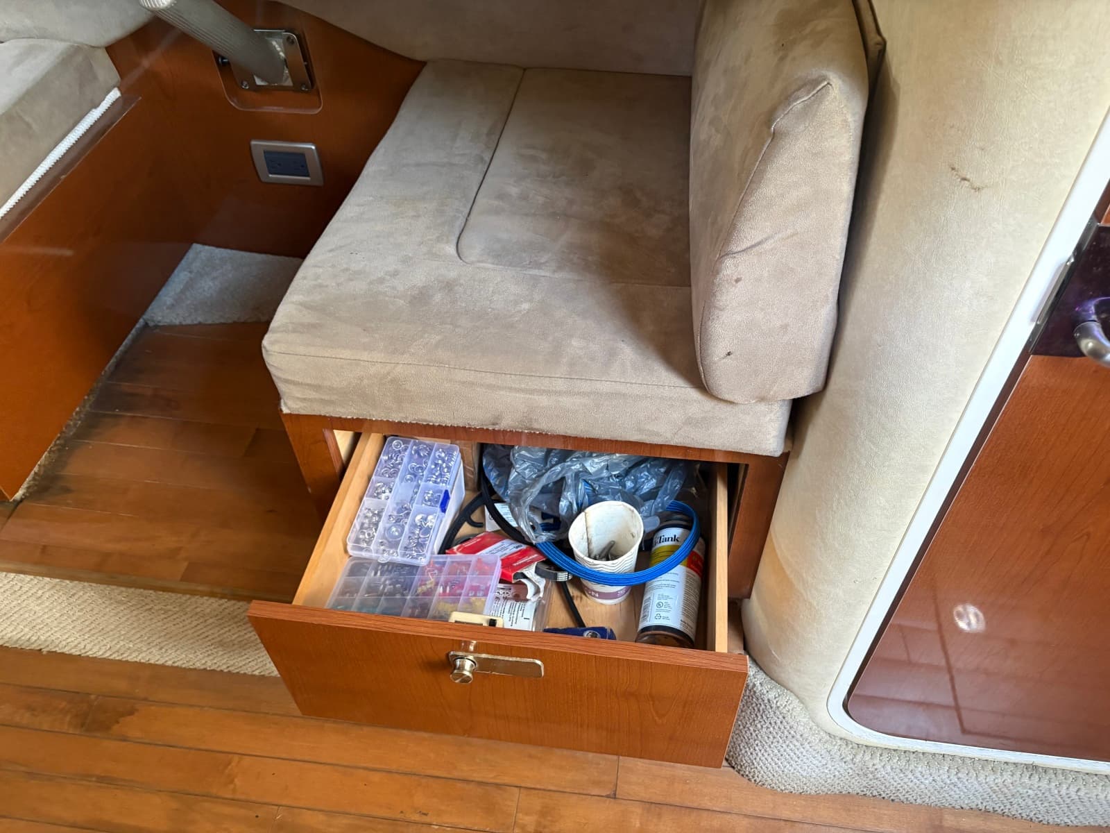 2010 Sea Ray 310 Sundancer