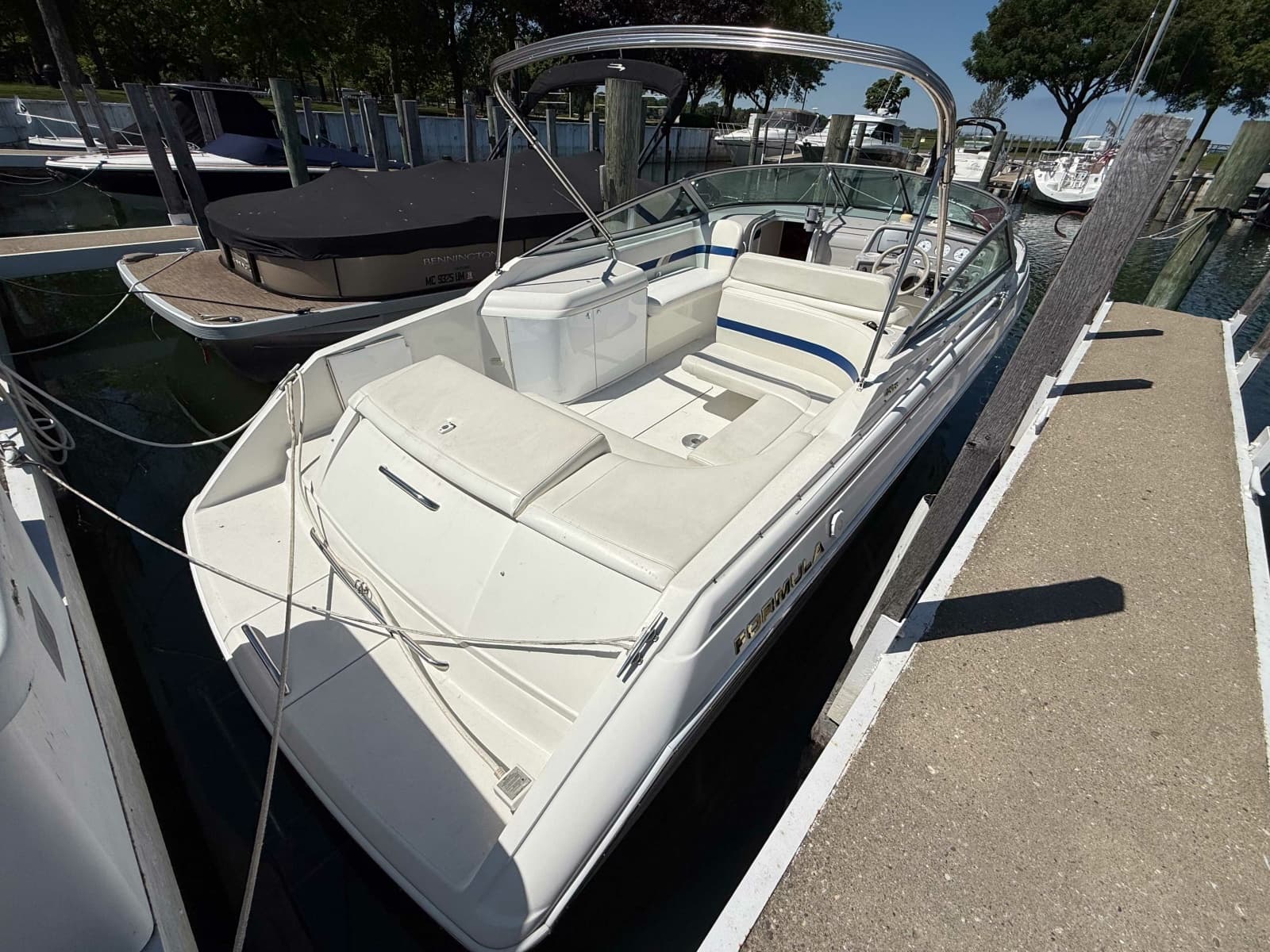 2001 Formula 280 SS
