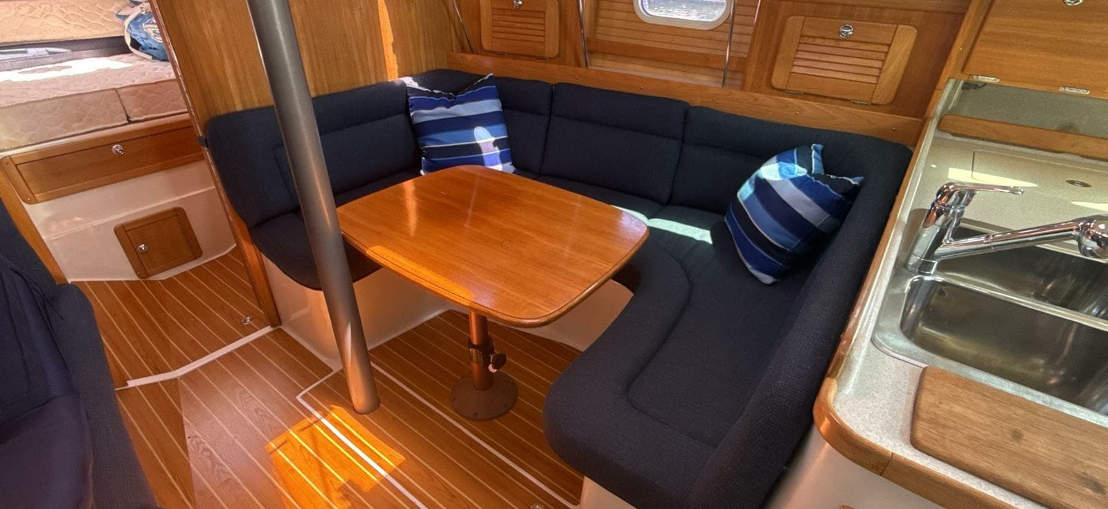 2005 Catalina MK II 34