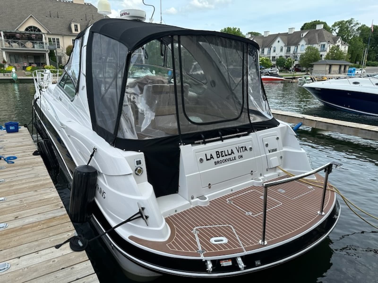 2008 Four Winns 358 Vista