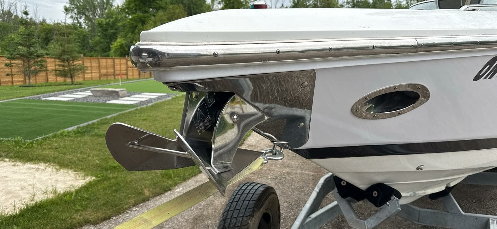 2005 Cobalt 343 34