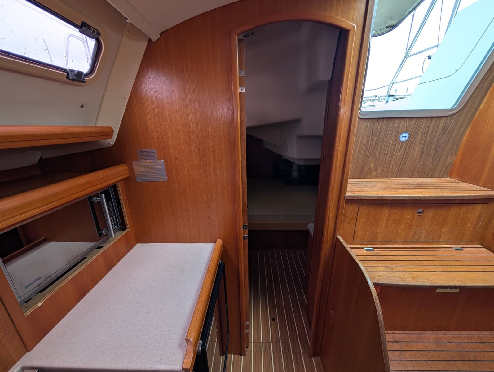 2006 Hunter 38