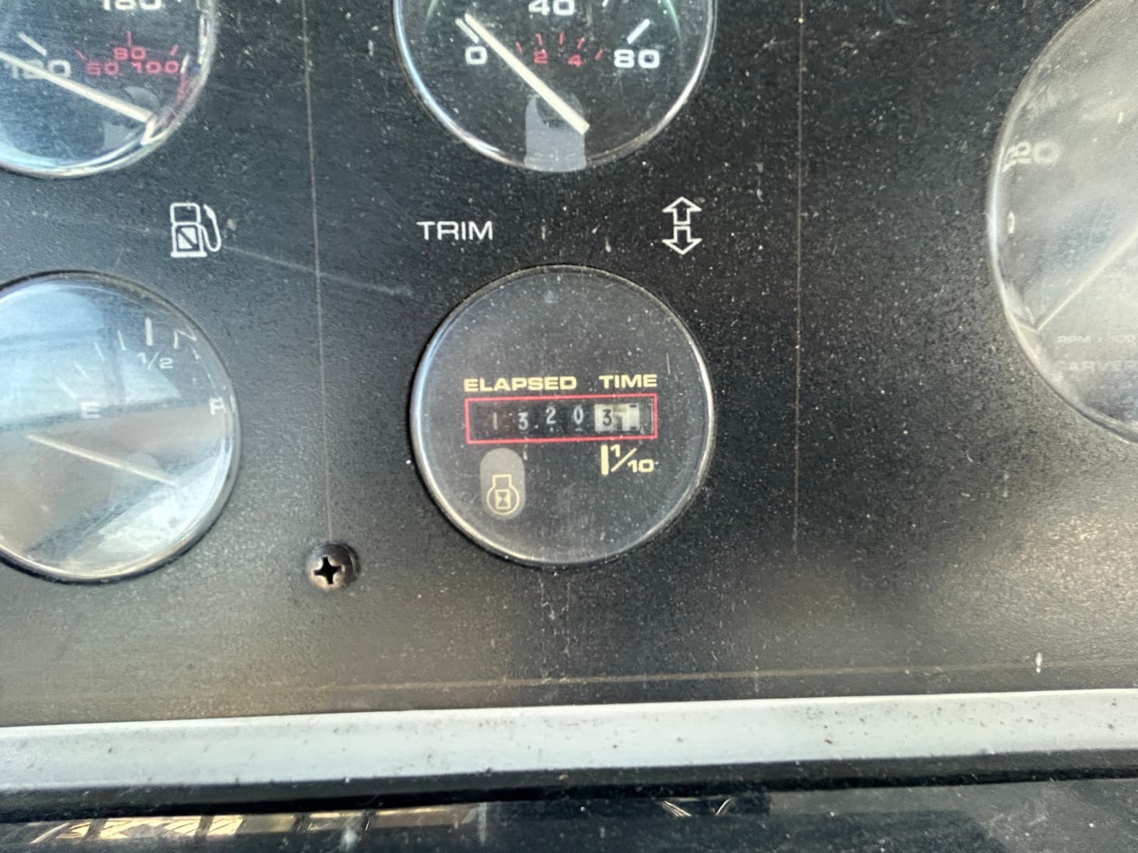 1990 Carver 380 Santego
