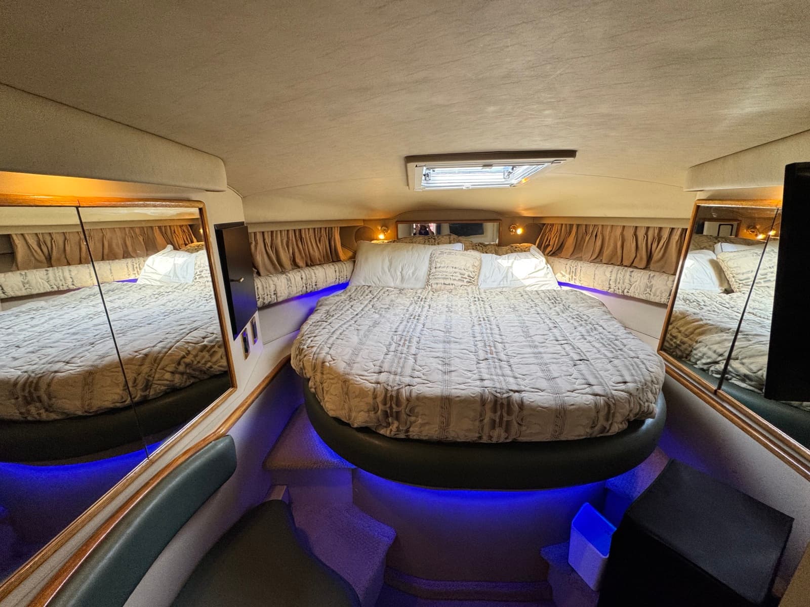 1998 Sea Ray 400 Express