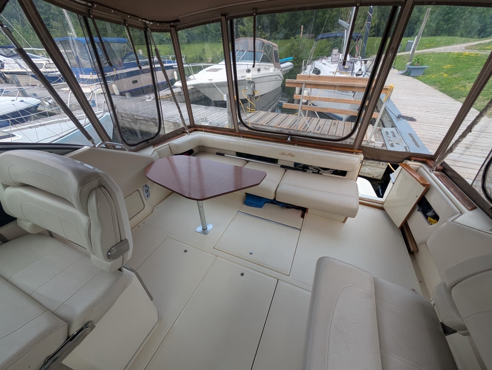 1986 Sea Ray 300 Weekender 30